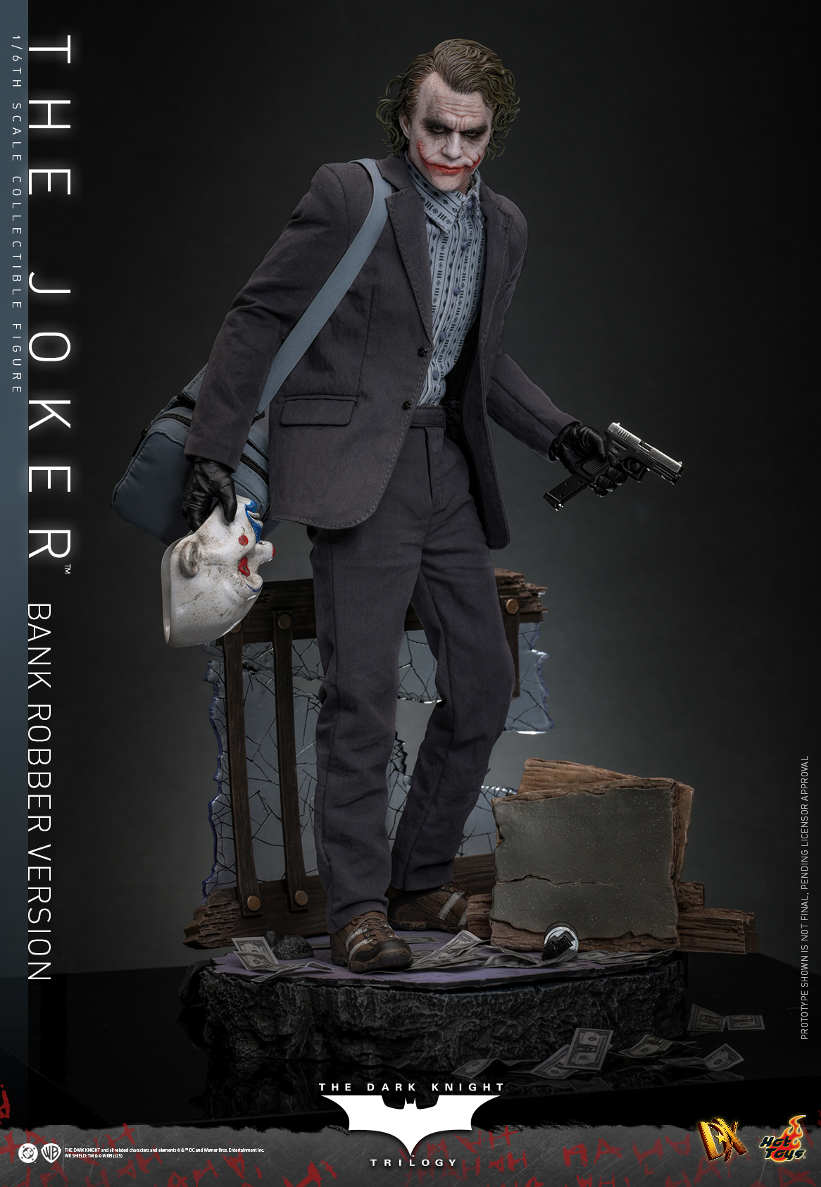 Hot Toys - TDK – The Joker Bank Robber_PR1.jpg